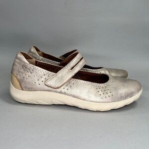 Cobb Hill Amalie Mary Jane Shoes Women's Size 7 Metallic Beige Leather Slip On